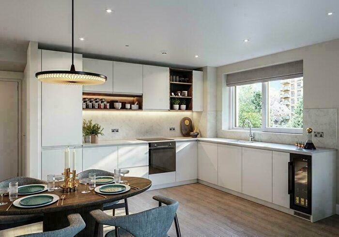 1 Bedroom Apartment For Sale In Kidbrooke Village Sales & Marketing Suite, Pegler Square, London, SE3