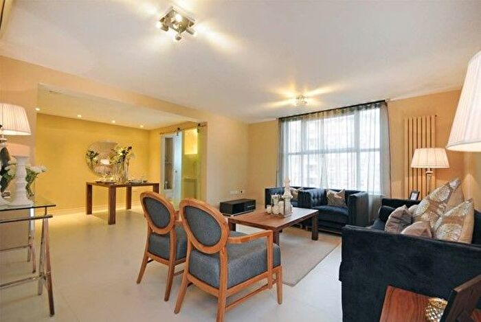 3 Bedroom Flat To Rent In Boydell Court, St. Johns Wood Park, St John's Wood, NW8