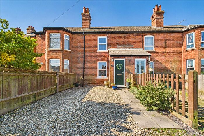 2 Bedroom Terraced House For Sale In Heath Road, Bradfield Southend, Reading, Berkshire, RG7