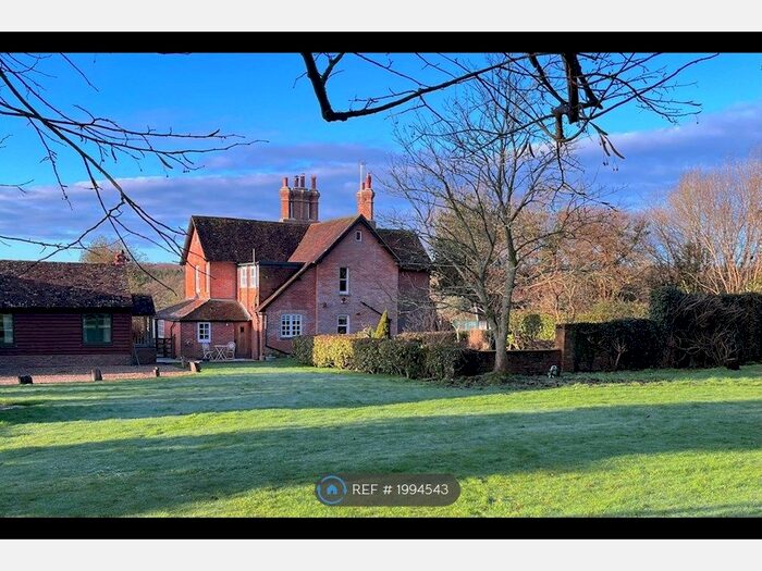 4 Bedroom Detached House To Rent In Hawkhusrt Lane, Heathfield, TN21