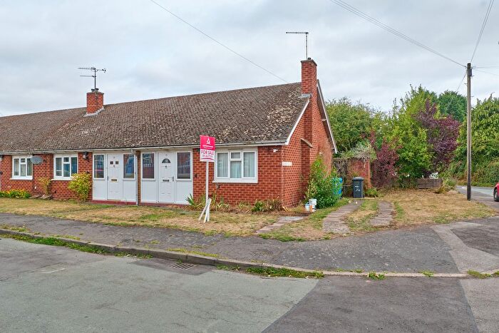 Semi-Detached Bungalow For Sale In School Close, Trysull, Wolverhampton, Staffordshire, WV5