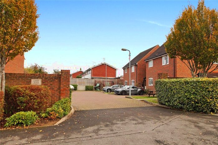 1 Bedroom Maisonette To Rent In Glimbers Grove, Chinnor, OX39