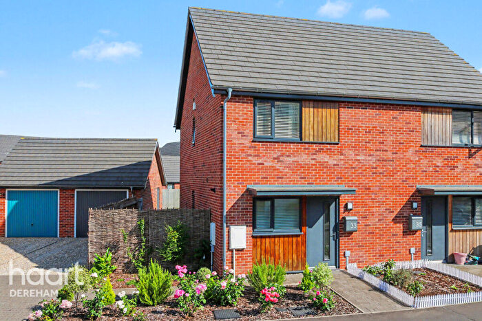 2 Bedroom Semi-Detached House For Sale In Harvest Road, Watton, IP25