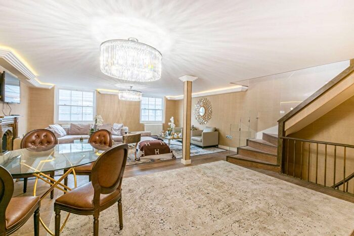 4 Bedroom Flat For Sale In Stanhope Place, Hyde Park Estate, London, W2