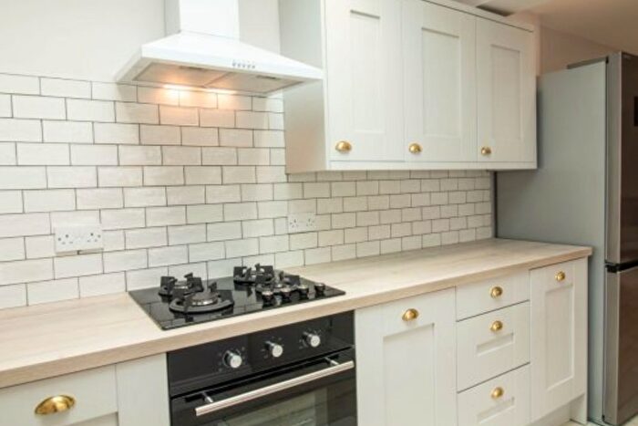 6 Bedroom Property To Rent In Dell Street, Liverpool, L7