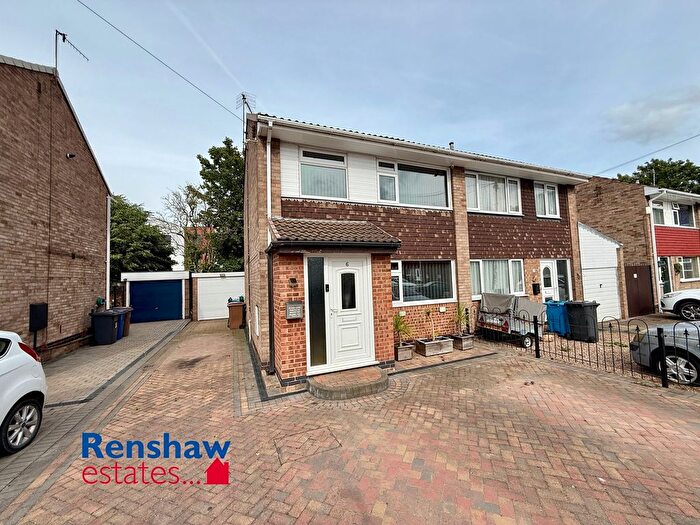 3 Bedroom Semi-Detached House For Sale In Redland Close, Ilkeston, Derbyshire, DE7