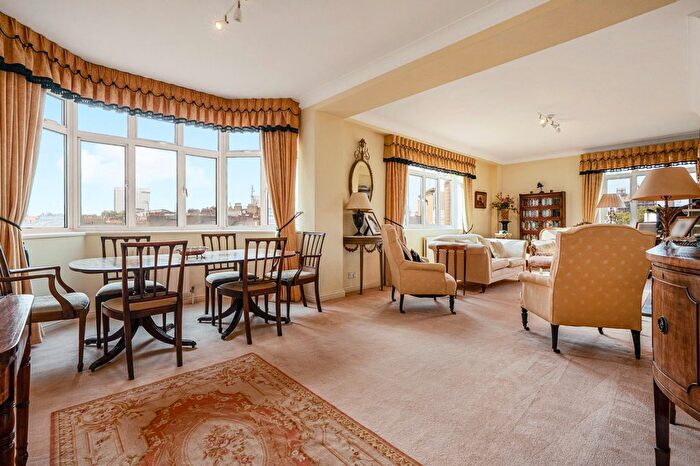 3 Bedroom Flat For Sale In Melton Court, Onslow Crescent, SW7