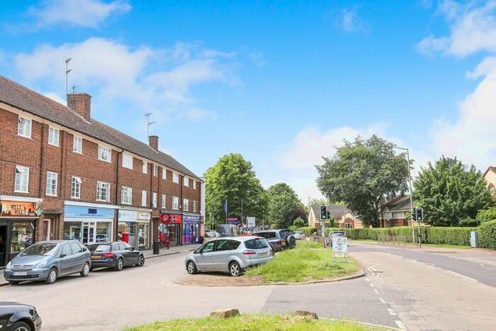 3 Bedroom Flat To Rent In Cambridge Road, Hitchin, Hertfordshire, SG4