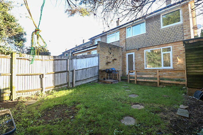 3 Bedroom End Of Terrace House For Sale In Underwood Close, Maidstone, ME15