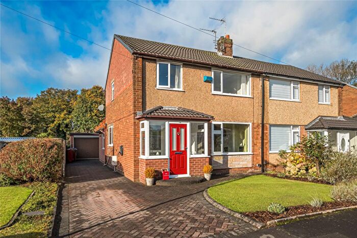 3 Bedroom Semi-Detached House For Sale In Woodlands Avenue, Blackburn, Lancashire, BB2