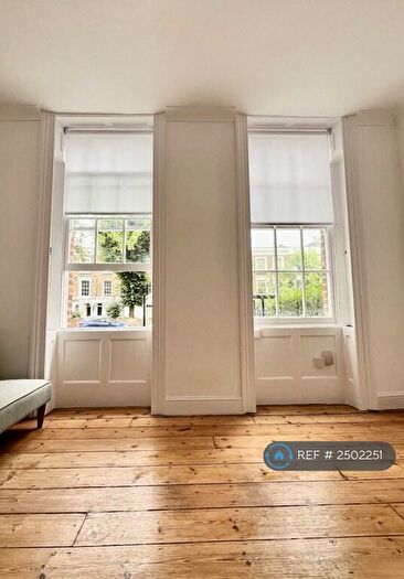 1 Bedroom Flat To Rent In Southgate Road, London, N1