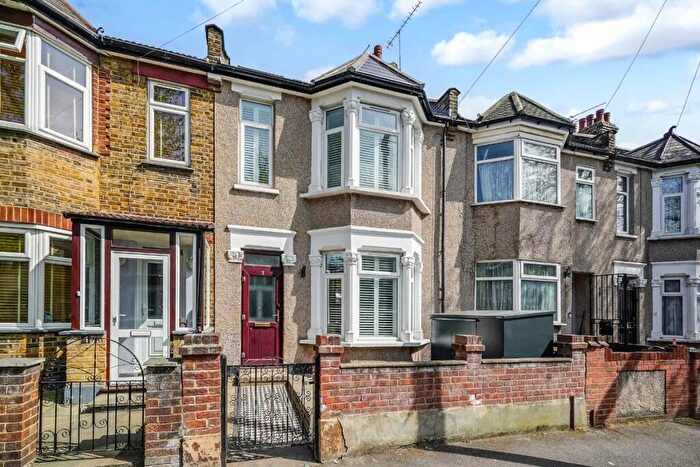 4 Bedroom Terraced House To Rent In Millicent Road, London, E10