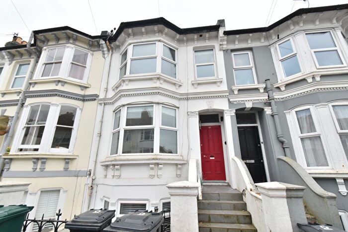 2 Bedroom Maisonette To Rent In Cowper Street, Hove, BN3
