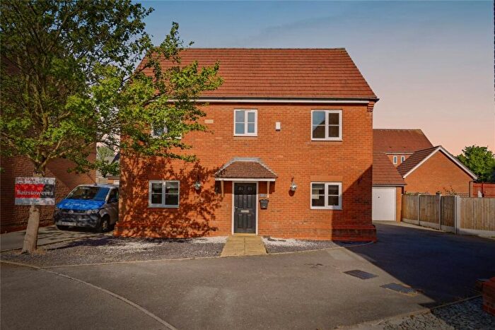 4 Bedroom Detached House For Sale In Boulder Close, Wilnecote, Tamworth, Staffordshire, B77