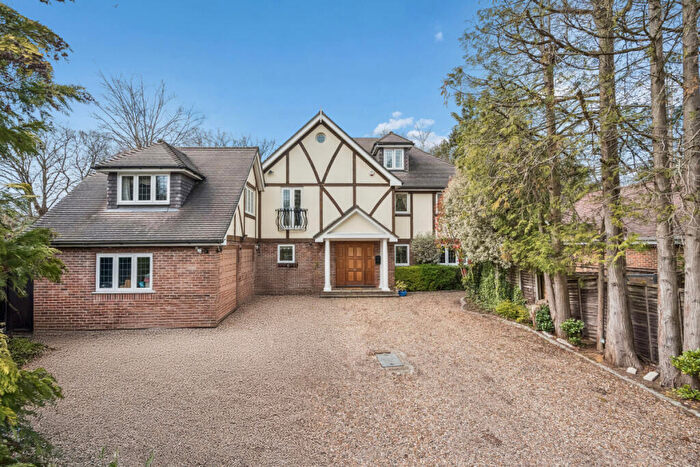6 Bedroom Detached House For Sale In Howards Wood Drive, Gerrards Cross, SL9