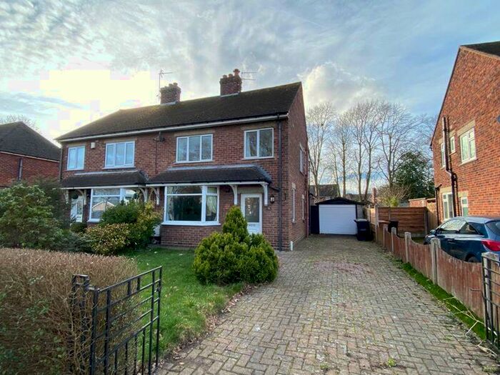 3 Bedroom House To Rent In Picton Square, Holmes Chapel, CW4