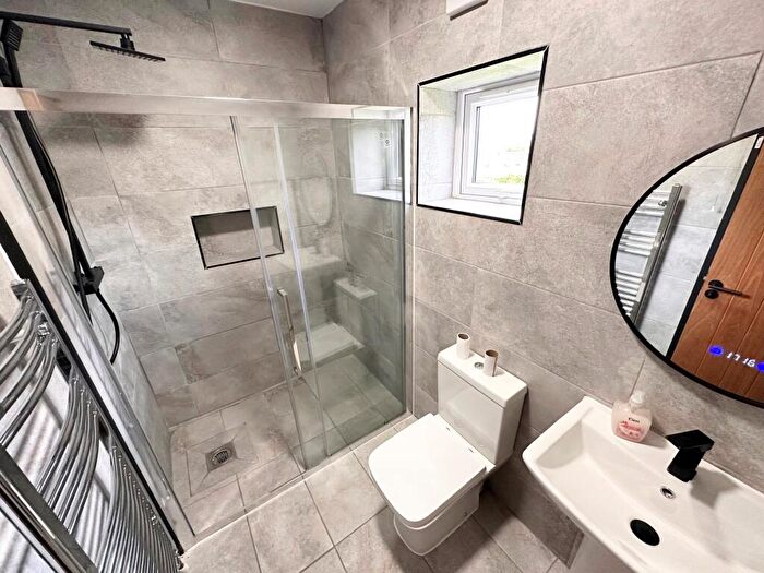 3 Bedroom House To Rent In Heol Yr Eithen, Cwmrhydyceirw, Swansea, SA6