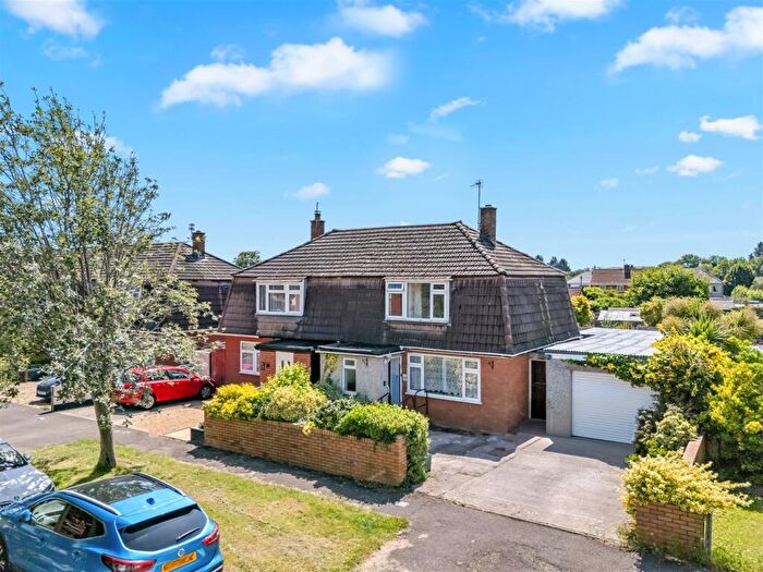 3 Bedroom House For Sale In Collins Avenue, Little Stoke, Bristol, BS34