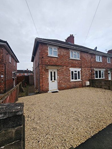 4 Bedroom Semi Detached House For Sale In Haig Road, Doncaster, DN8