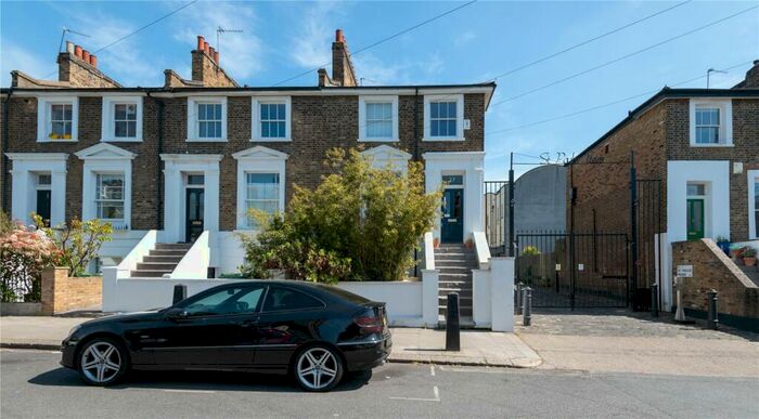 1 Bedroom Flat To Rent In St Pauls Crescent, Camden, NW1