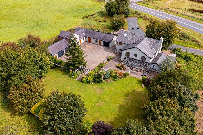 5 Bedroom Detached House For Sale In Lea Lane, Lower Bartle, Preston, PR4