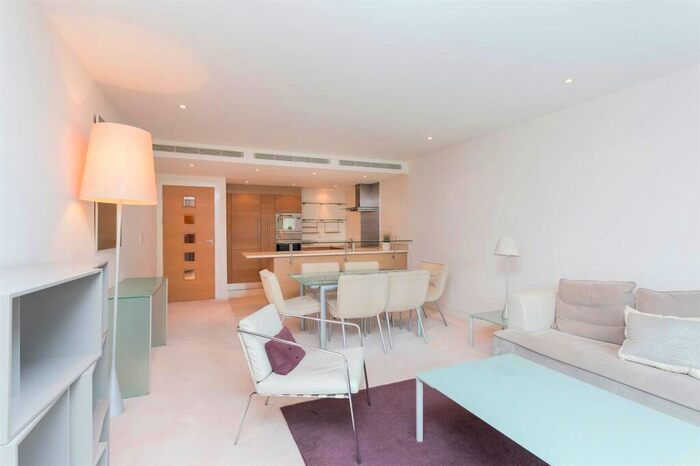 2 Bedroom Apartment To Rent In Howard Building, Queenstown Road, London, SW11