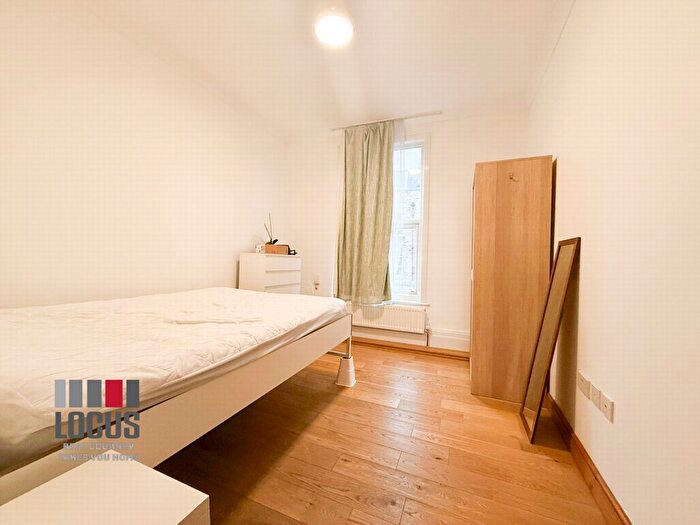 2 Bedroom Flat To Rent In Green Lanes, Newington Green, N16