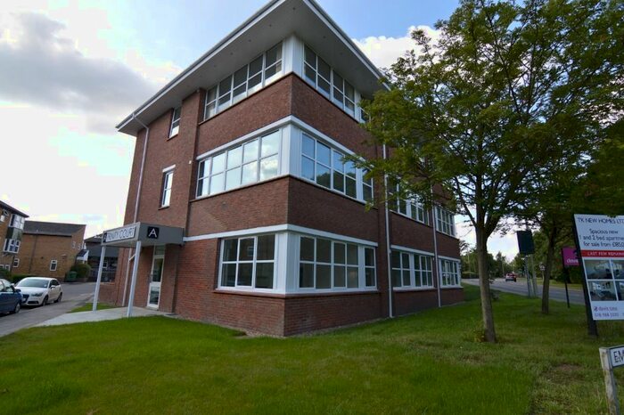 1 Bedroom Flat To Rent In Emmview Close, Woosehill, Wokingham RG41