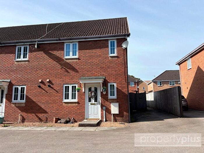 2 Bedroom Semi-Detached House For Sale In Nant-Y-Fron, Tonyrefail, Rhondda Cynon Taff, CF39