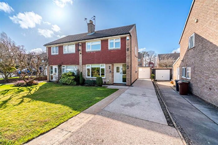 3 Bedroom Semi Detached House For Sale In Birkdale Drive, Alwoodley, LS17