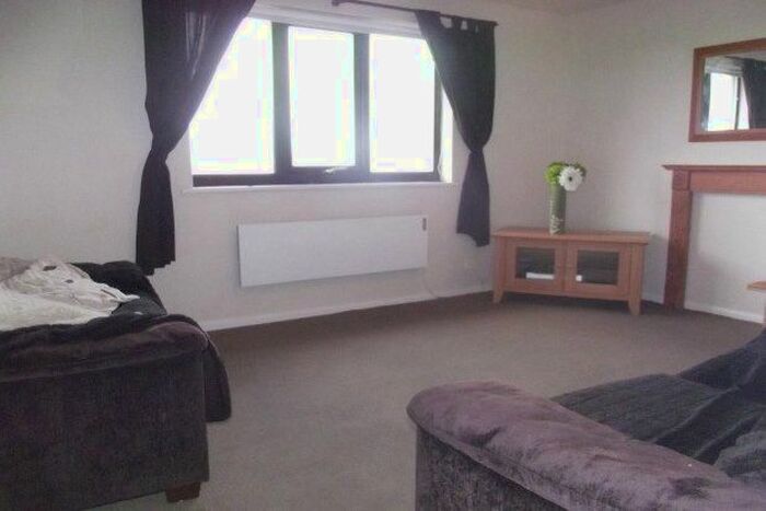 1 Bedroom Flat To Rent In Buchanan Street, Blackpool, FY1