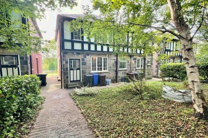 2 Bedroom Flat To Rent In Linden Avenue, Sheffield, S8