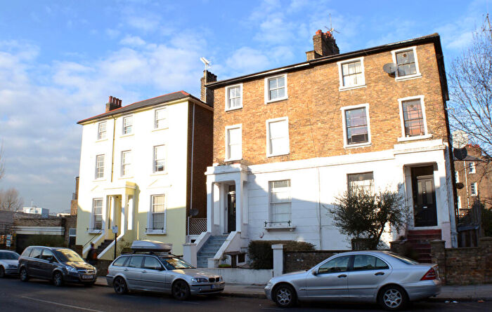 2 Bedroom Flat To Rent In Agar Grove, Camden, NW1