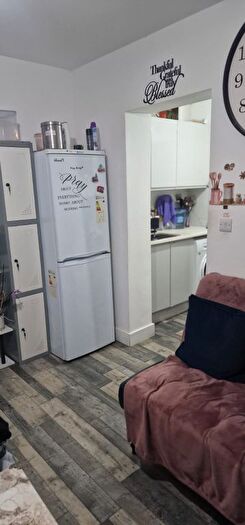 1 Bedroom Flat To Rent In Romford, RM6