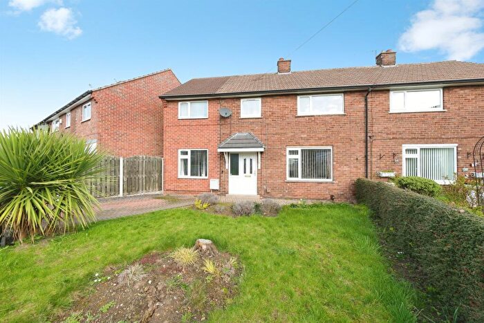 4 Bedroom Semi Detached House For Sale In Oakwood Crescent, Rawmarsh, Rotherham, S62
