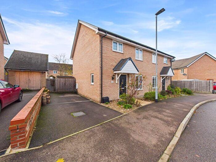 3 Bedroom Semi-Detached House For Sale In Rosecomb, Royston, SG8