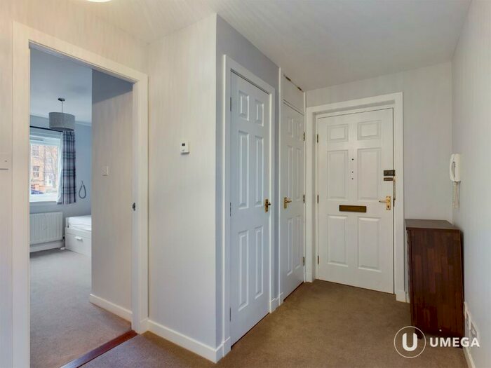 2 Bedroom Flat To Rent In Moray Park Terrace, Meadowbank, Edinburgh, EH7