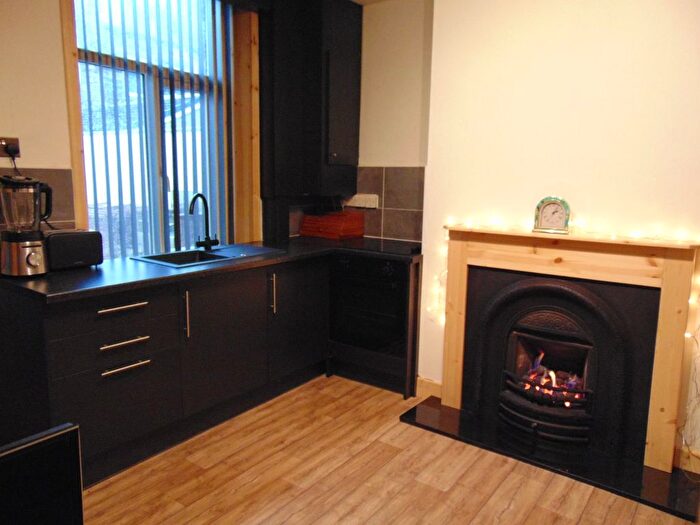 1 Bedroom Flat To Rent In Furness Street, Burnley, BB10