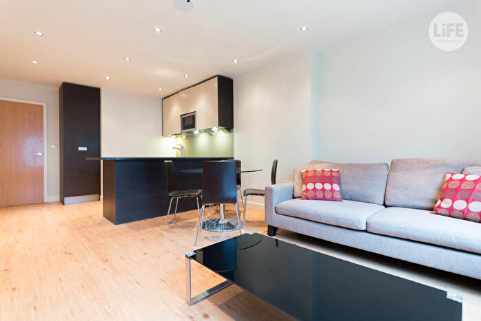 2 Bedroom Apartment To Rent In Heritage Avenue, London, NW9