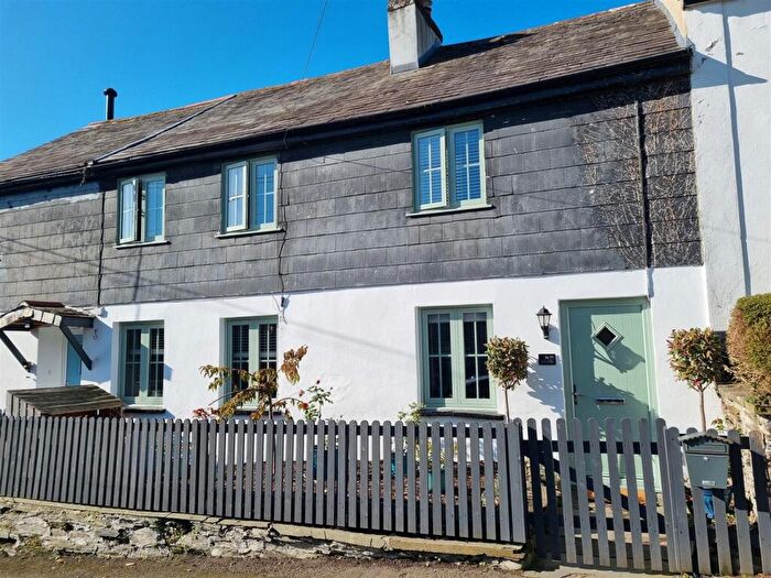 4 Bedroom Terraced House For Sale In St. Stephens Hill, Launceston, PL15