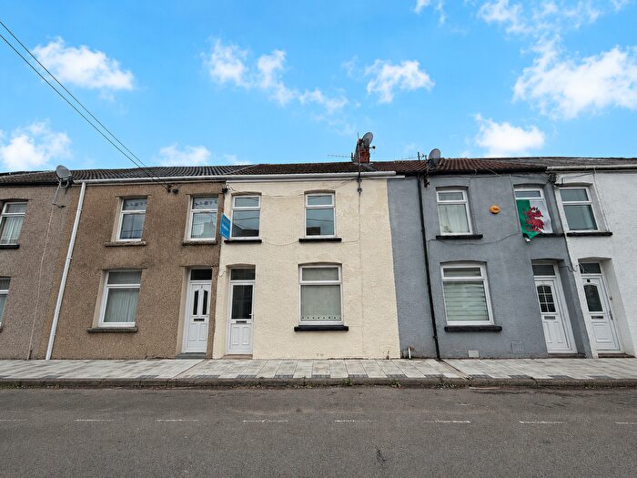 3 Bedroom Terraced House For Sale In Greenfield Street, Bargoed, CF81