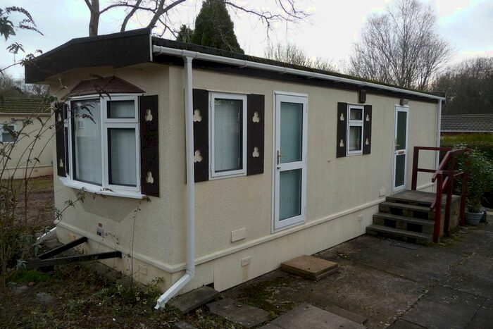 1 Bedroom Mobile/park Home To Rent In St. James Park, Baddesley Road, North Baddesley, Southampton, SO52