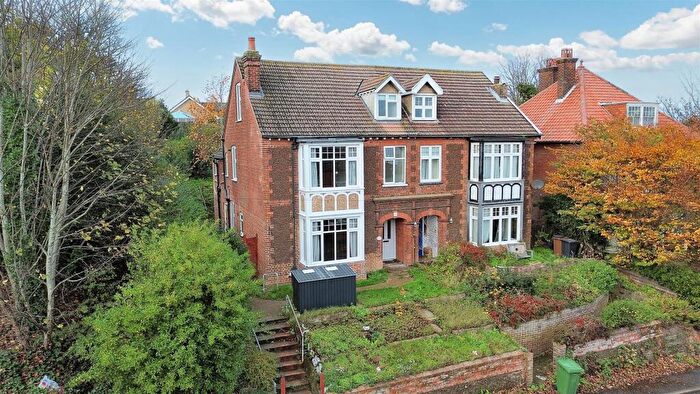 7 Bedroom Semi Detached House For Sale In Holway Road, Sheringham, NR26