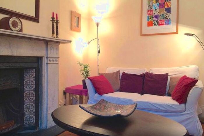 2 Bedroom Flat To Rent In Stanwick Road, London, W14