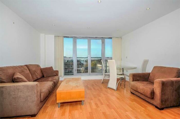 1 Bedroom Flat To Rent In Dundee Court, 217 Long Lane, London Bridge, SE1