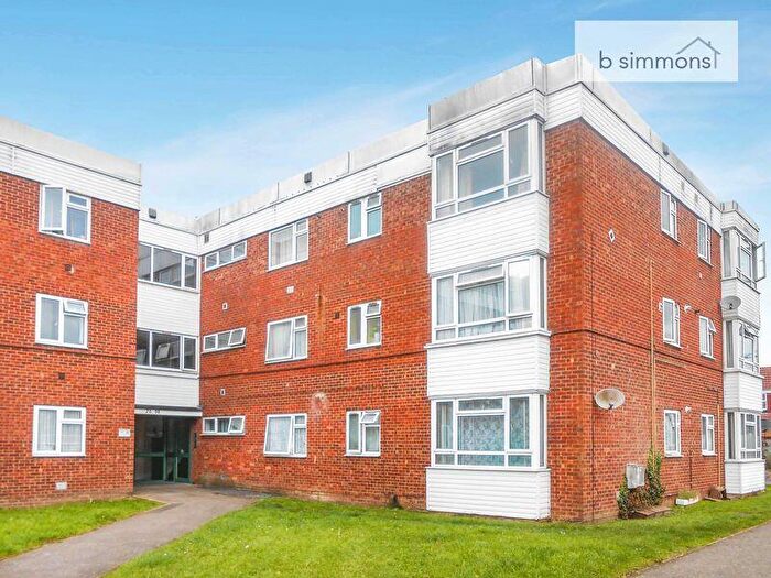 2 Bedroom Flat To Rent In Colnbrook - Close To & Heathrow - Available St September, M4