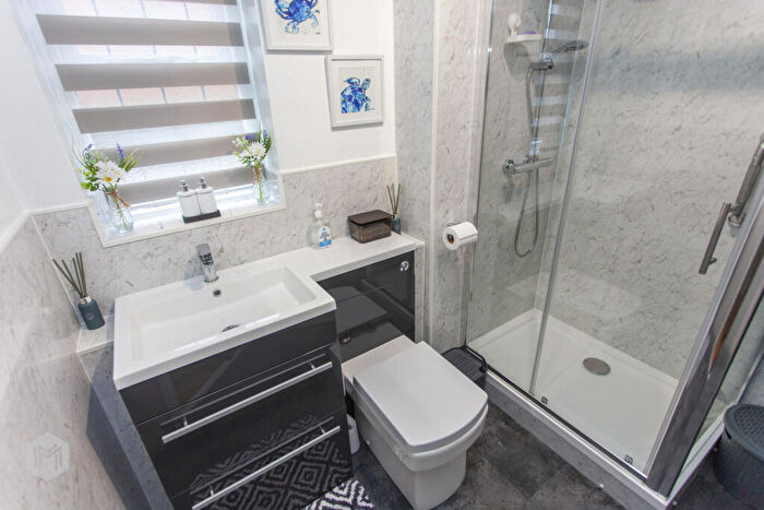 1 Bedroom Apartment For Sale In Northbank House, Chandlers Row, Worsley, Manchester, M28