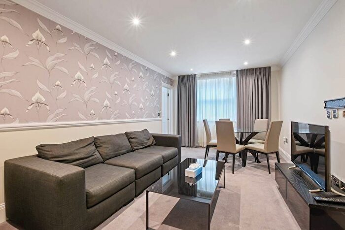 2 Bedroom Flat To Rent In Courtfield Gardens, London, SW5