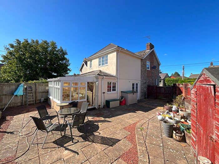 3 Bedroom Detached House For Sale In Dinch Hill Close, Undy, Caldicot, NP26