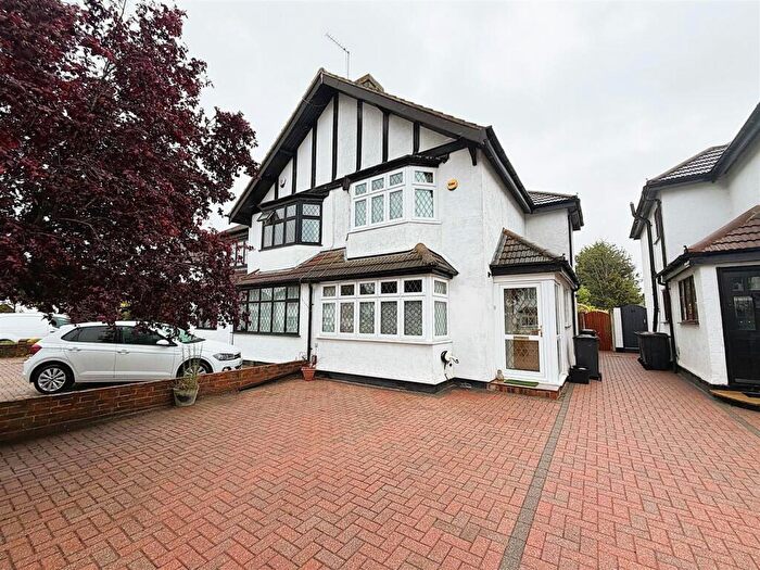 2 Bedroom Semi-Detached House To Rent In Crest View Drive, Petts Wood, Orpington, BR5